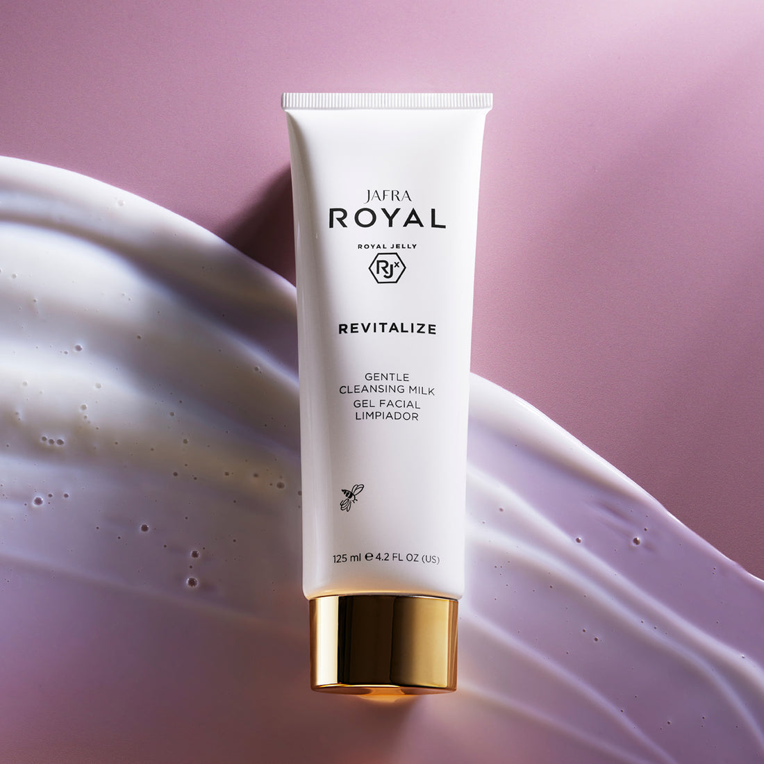 JAFRA ROYAL Revitalize Necessities Bundle